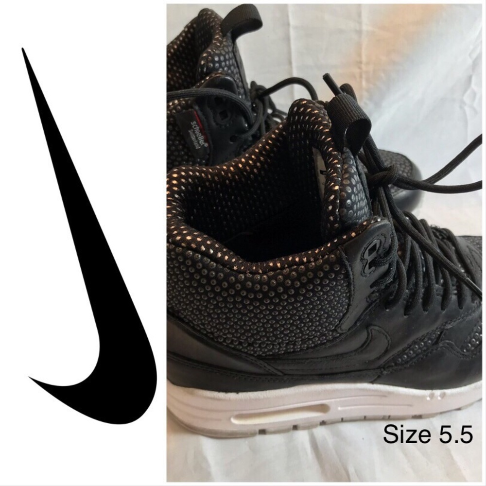 🍂Nike Women’s Air Max 1 Sneakerboot